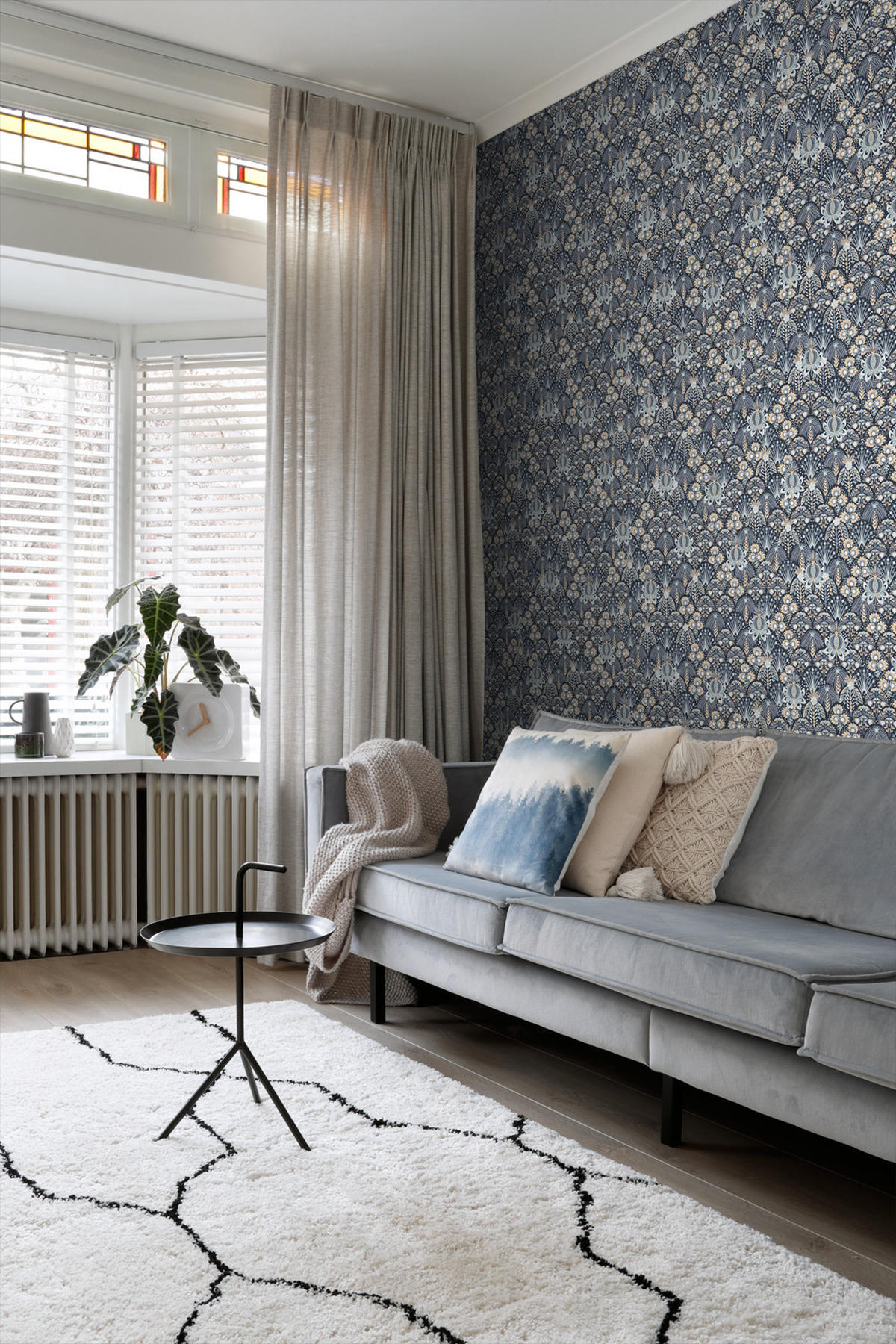 TAPETE Blumenmuster im Jugendstil 50 x 900 cm - Blau, Papier (50/900cm) - ESTAhome