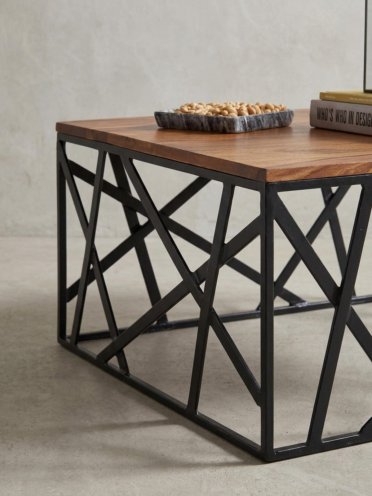 COUCHTISCH Industrial Stil, Sheesham Holz, Schwarzes Metallgestell, 60x60 cm - Schwarz/Braun, Holz/Metall (60/60/35cm) - KADIMA DESIGN