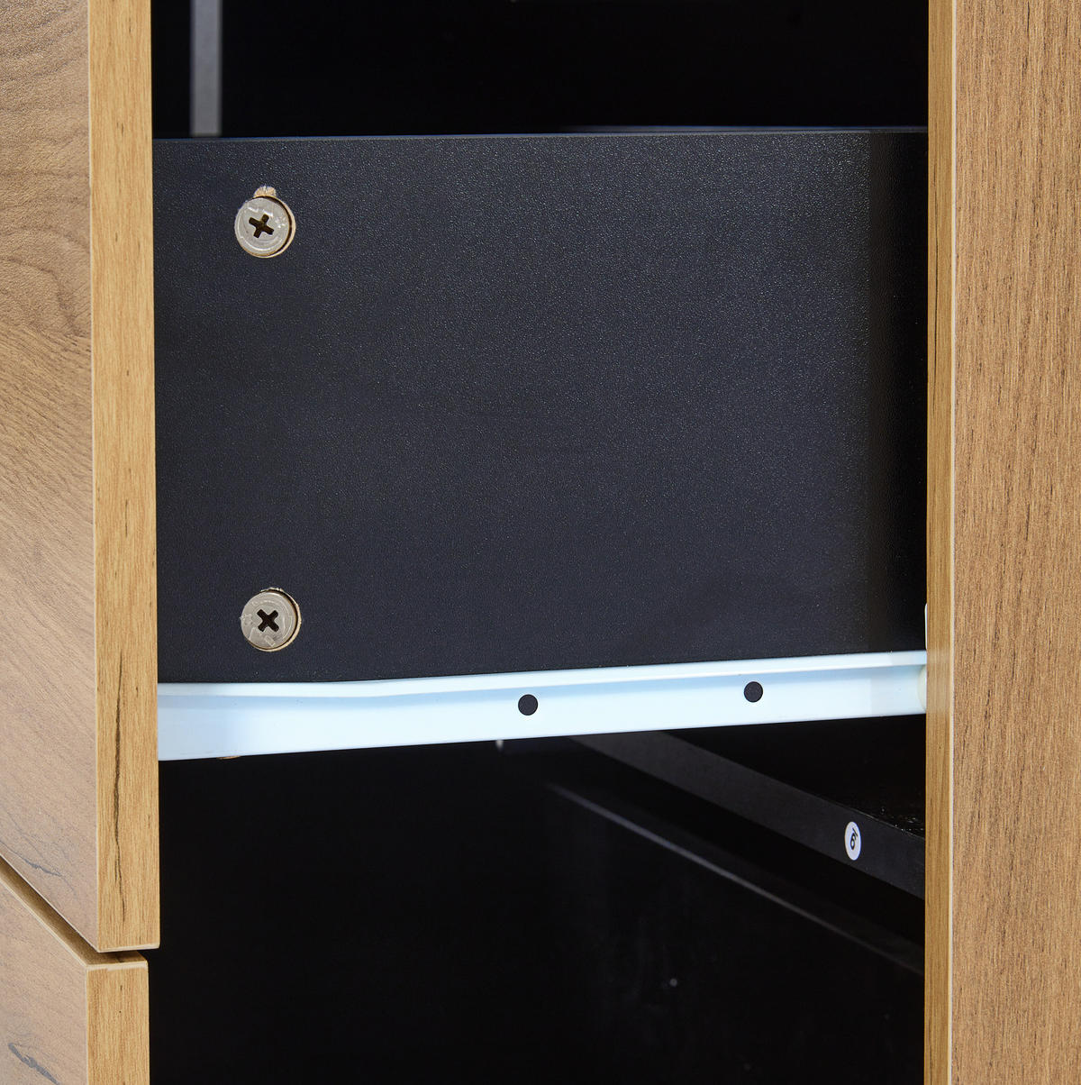 SIDEBOARD aus Spanplatte 140x40x80 cm Schwarz/Braun mit LED-Beleuchtung, 3 Schubladen und Glasböden - Braun, Holzwerkstoff (140/80/40cm) - IVMEU