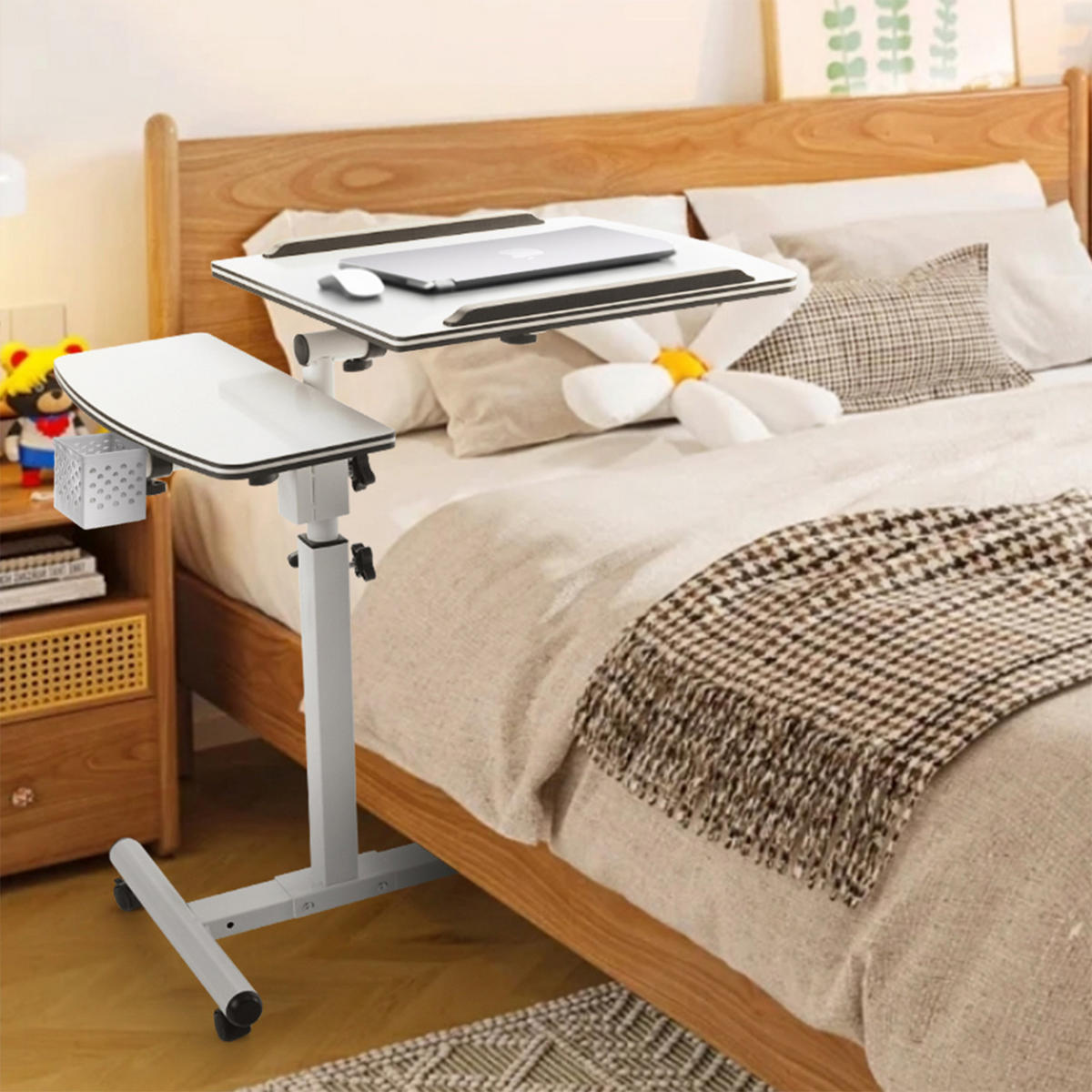 LAPTOPTISCH mit Rad in Weiß Höhen- und Winkelverstellbarer mobiler - Weiß, Metall (40/44/89cm) - Livingandhome