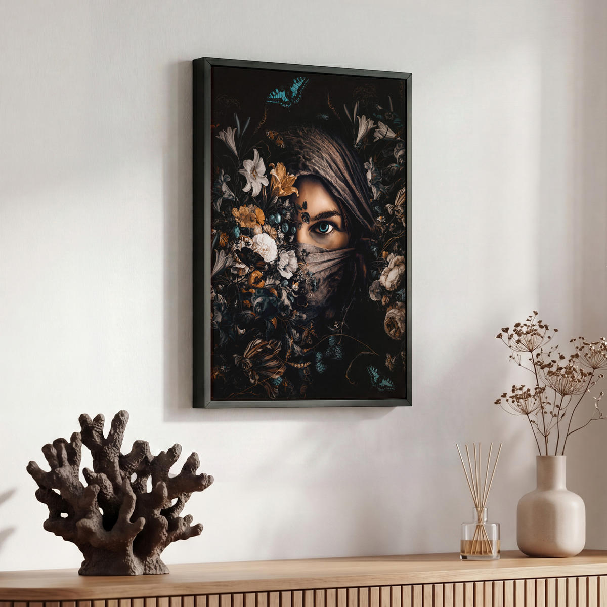 LEINWAND Bilder mit Rahmen - Frau - Luxus - Blumen - Schmetterling - Porträt - 30x40 - Schwarz, Textil (30/40cm) - MuchoWow