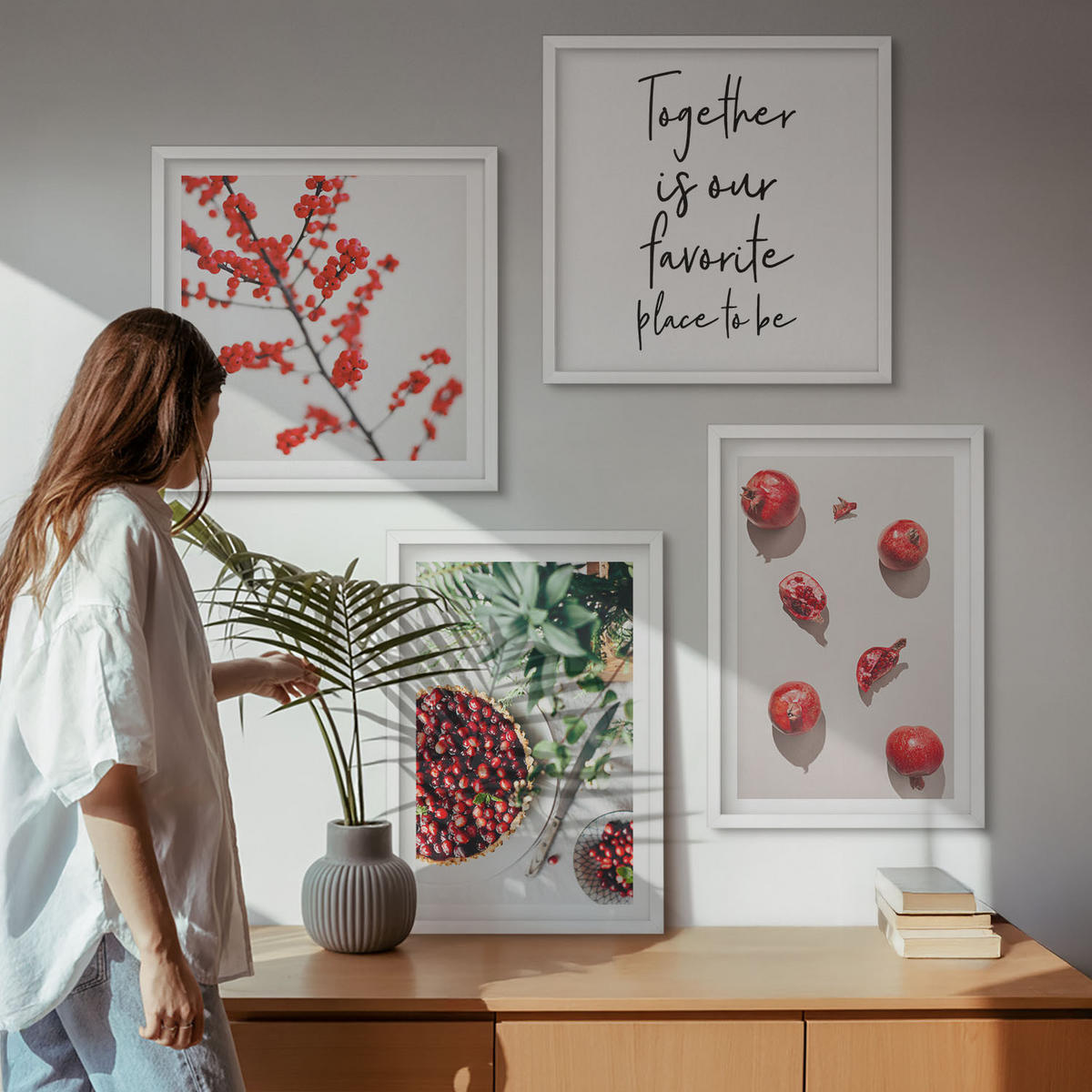 BILDER SET 4er Set - 50x50 cm & 40x60 cm Weißer Rahmen - Minimalismus der roten Früchte von Pflanzen - Weiß, Kunststoff (50/50cm) - TULUP