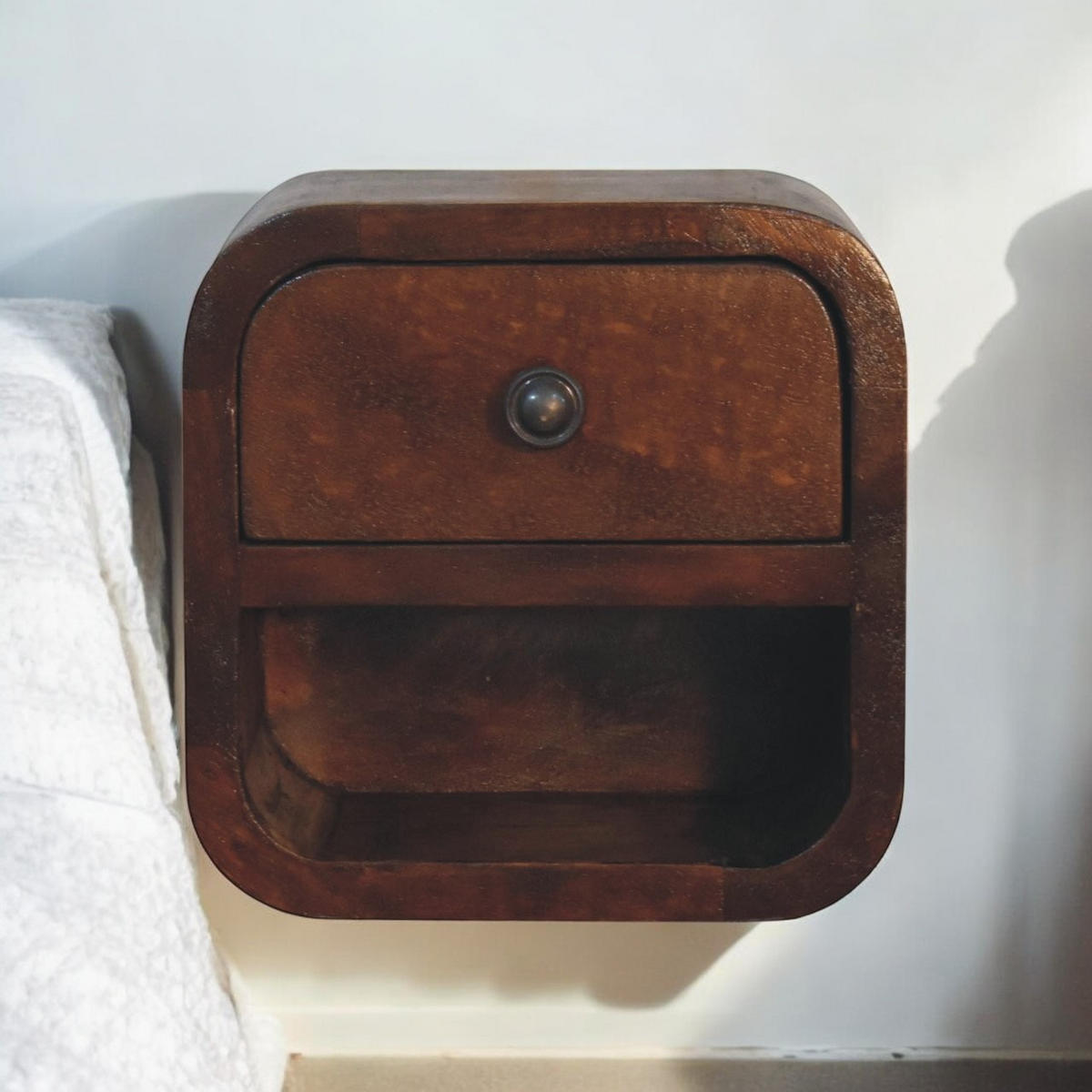 NACHTTISCH Petite - Kastanienfarben/Messingfarben, Holz/Metall (20/20/17cm) - Artisan Furniture
