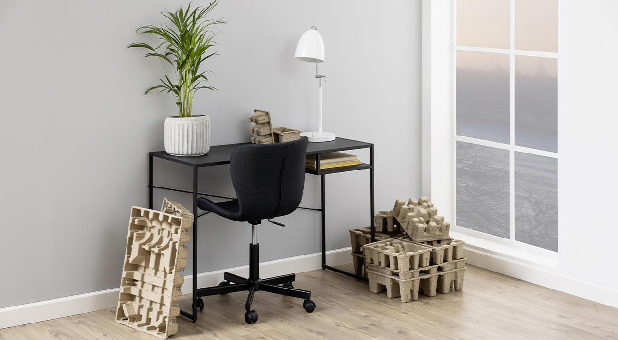 Kleiner Metallschriebtisch in Schwarz
