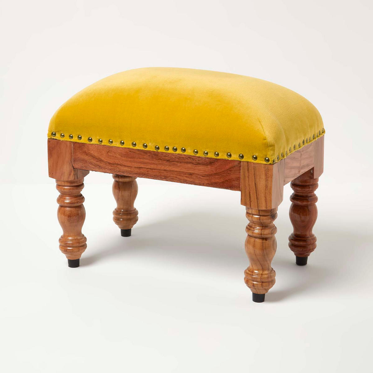 SAMT-HOCKER Mable, senfgelb mit Holzbeinen, 50/30/40 cm - Currygelb, Textil (30/40/50cm) - Homescapes