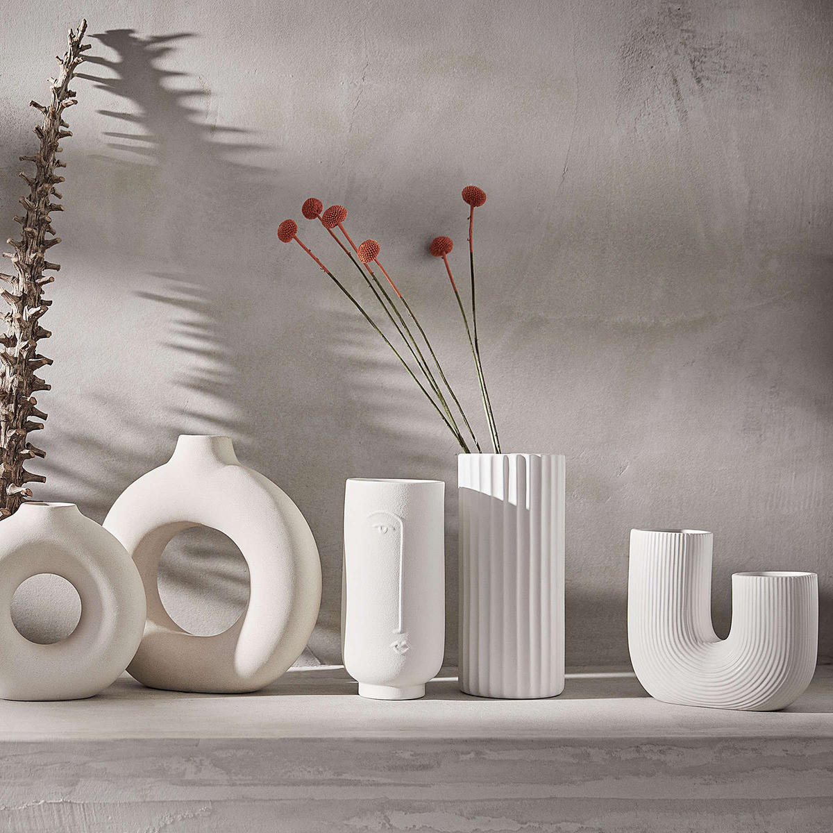 VASE Liv - Weiß, Keramik (22cm) - BUTLERS