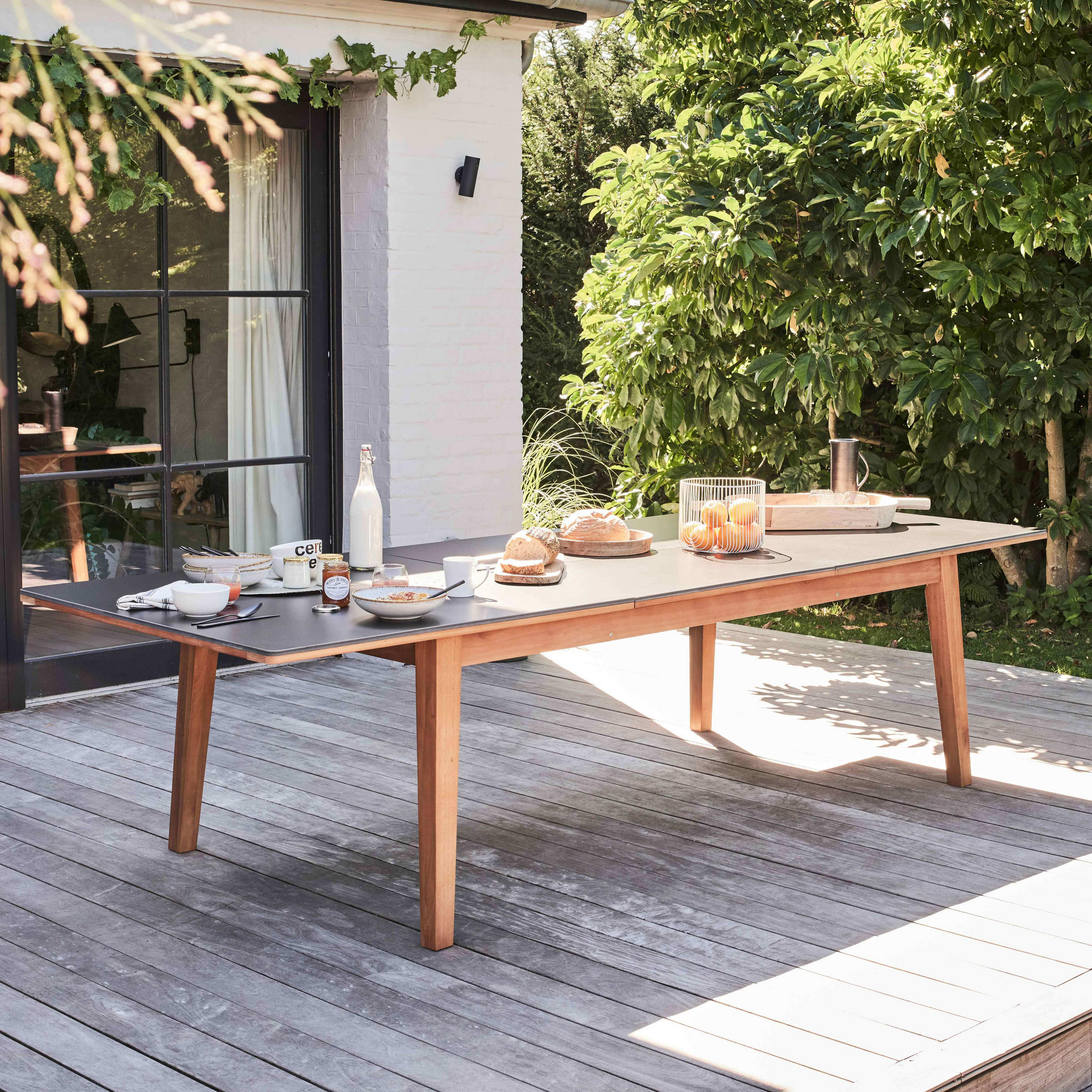 GARTENTISCH ausziehbar, Holzfarbe - Schwarz, Holz (90/240/76cm) - Oviala