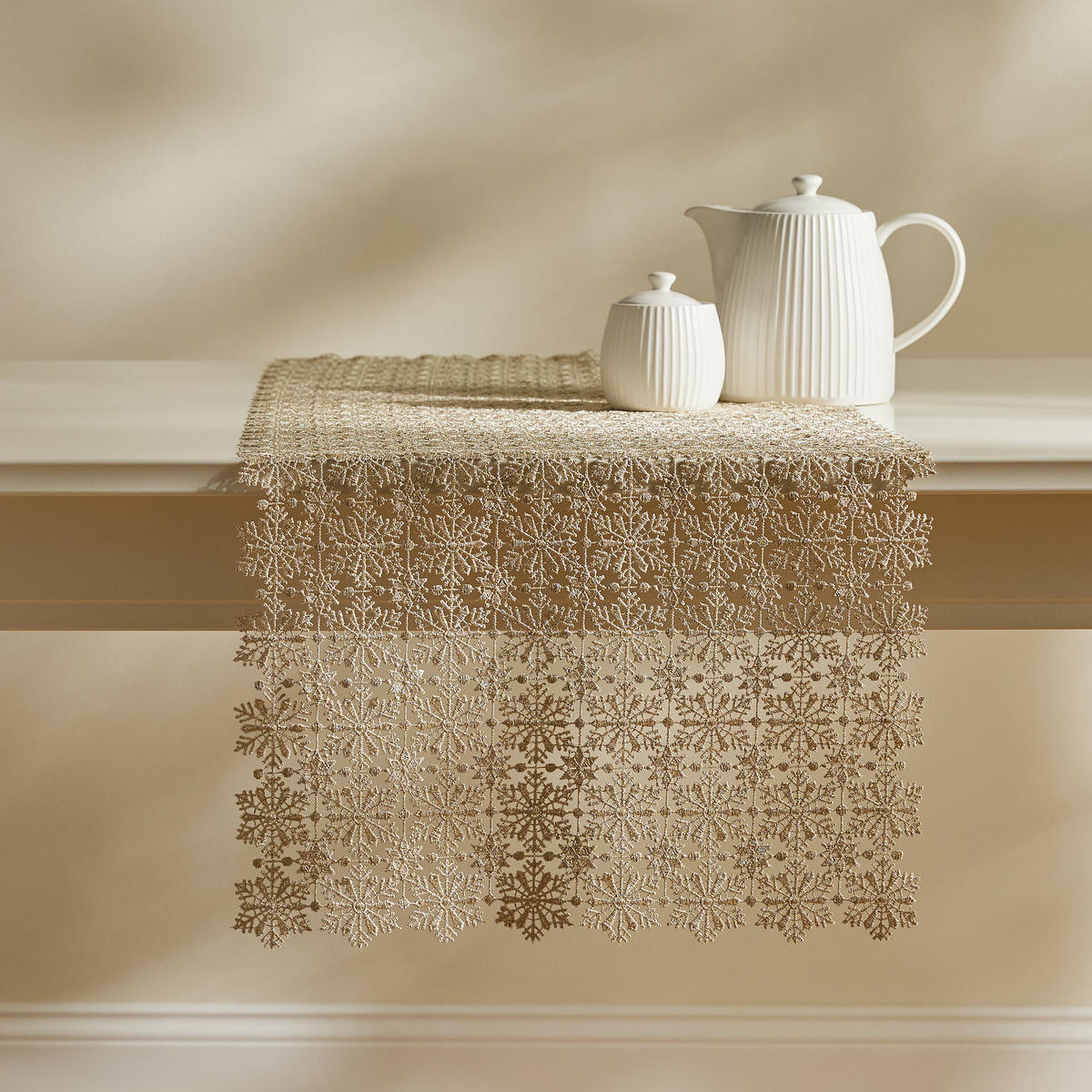 TISCHLÄUFER Spitze SANTAR, 40x180 cm, Golden, Weihnachten Deko Tischdecke, Christmas - Goldfarben, Kunststoff (180/40/1cm) - home&you