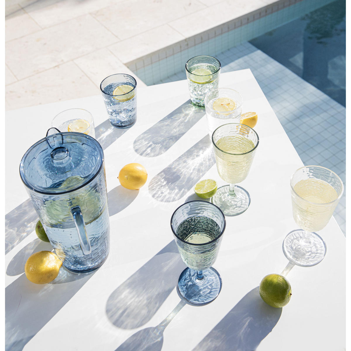 WASSERKRUG Byron - Blau, Kunststoff (2.5L) - Ladelle