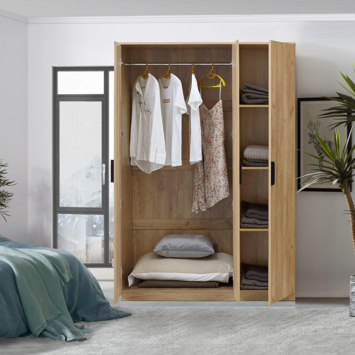 KLEIDERSCHRANK Eiselfing - Eichefarben, Holzwerkstoff (120/176/52cm) - [en.casa]