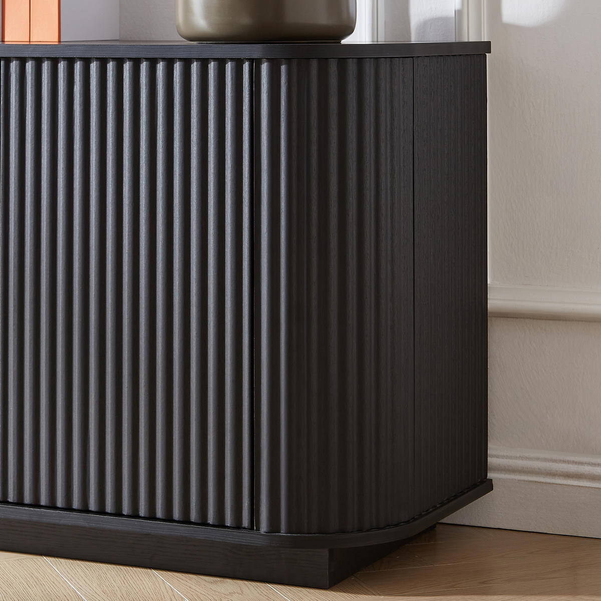 SIDEBOARD 162,5/38/61 cm aus MDF mit 4 Türen und Wellenfront, Schwarz - Schwarz, Holzwerkstoff (162/61/38cm) - Redom