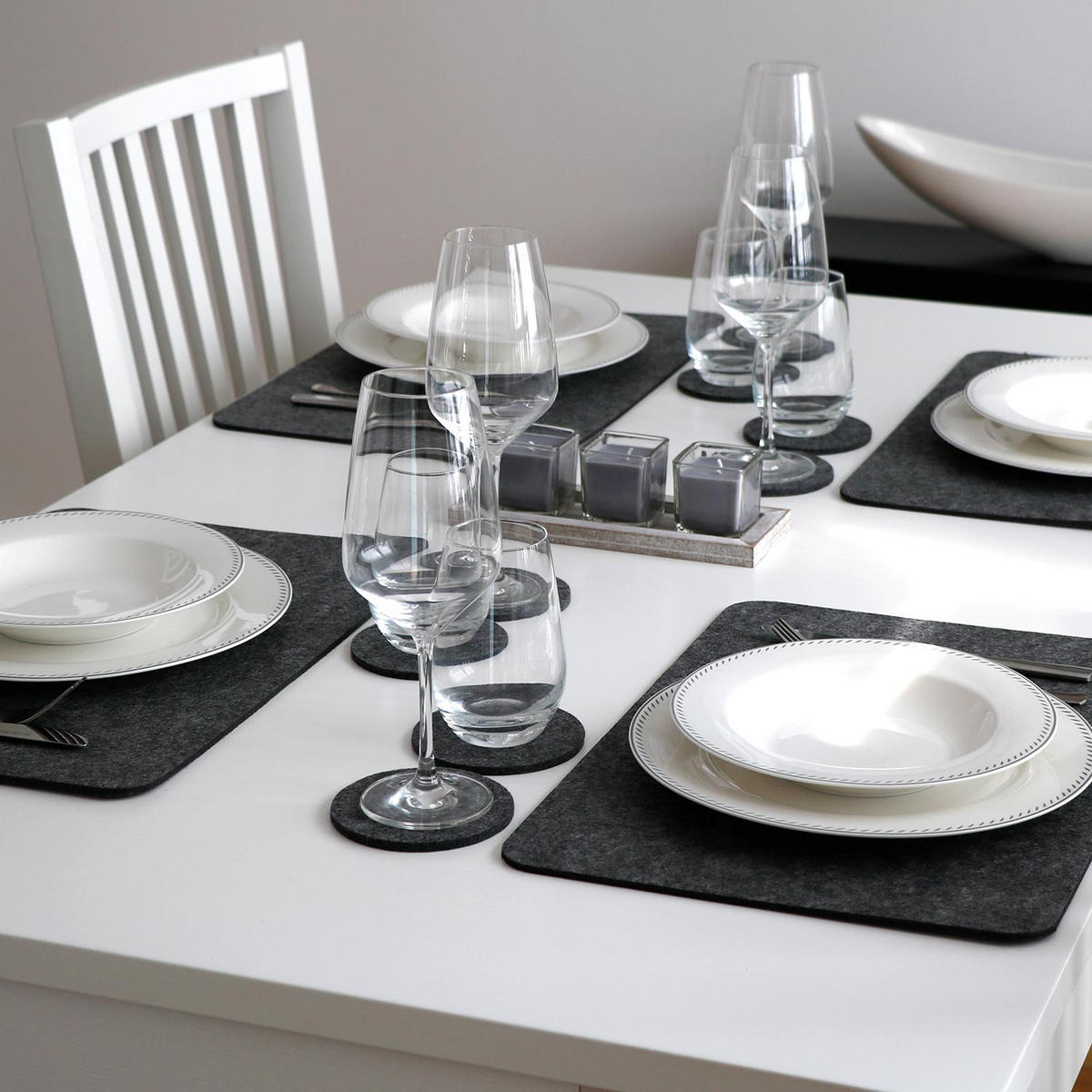 TISCHSET 4er Set 43/30/0,5 cm Grau - Grau, Kunststoff (43/30/1cm) - Dunedesign