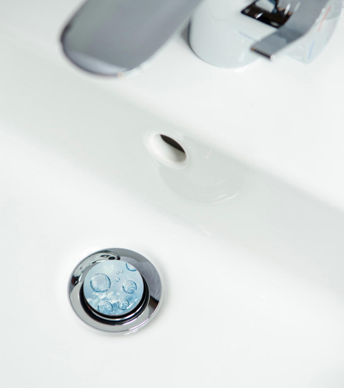 WASCHBECKENSTÖPSEL Bubbles - Blau, Kunststoff/Metall (4/7/7cm) - Sanilo