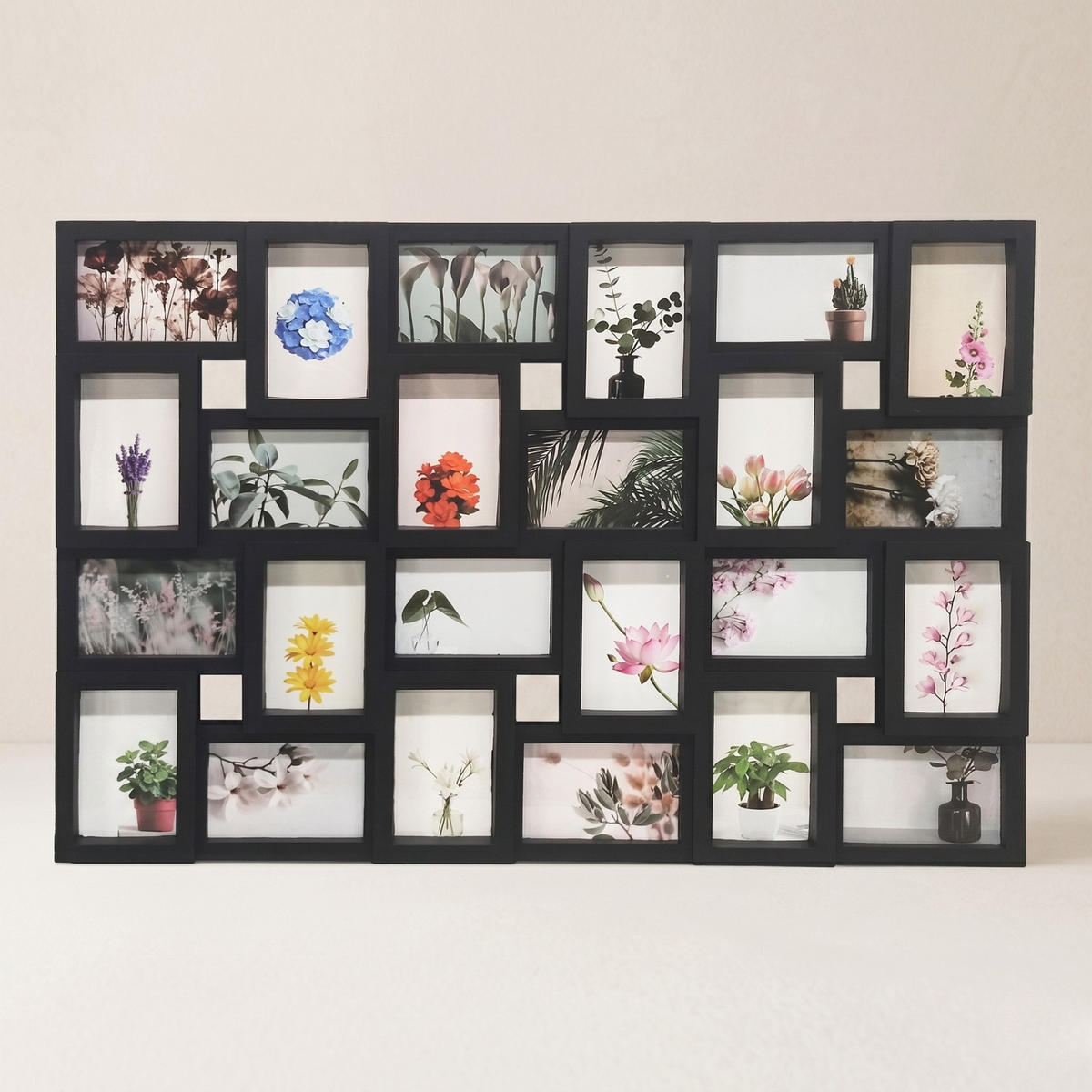 MULTIRAHMEN für 24 Fotos Mormo - Schwarz, Kunststoff (85/3/58cm) - SCENA LIVING