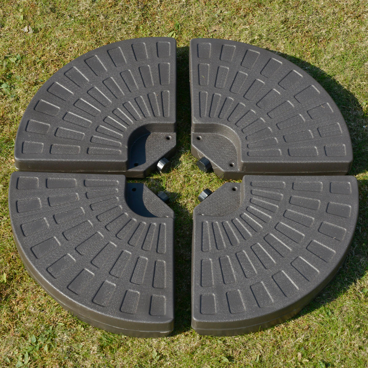 SCHIRMSTÄNDER mit 17 kg Wasser oder 25 kg Sand befüllbar HDPE Kaffee 100 x 100 x 10,5 cm - Braun, Kunststoff (100/100cm) - Outsunny