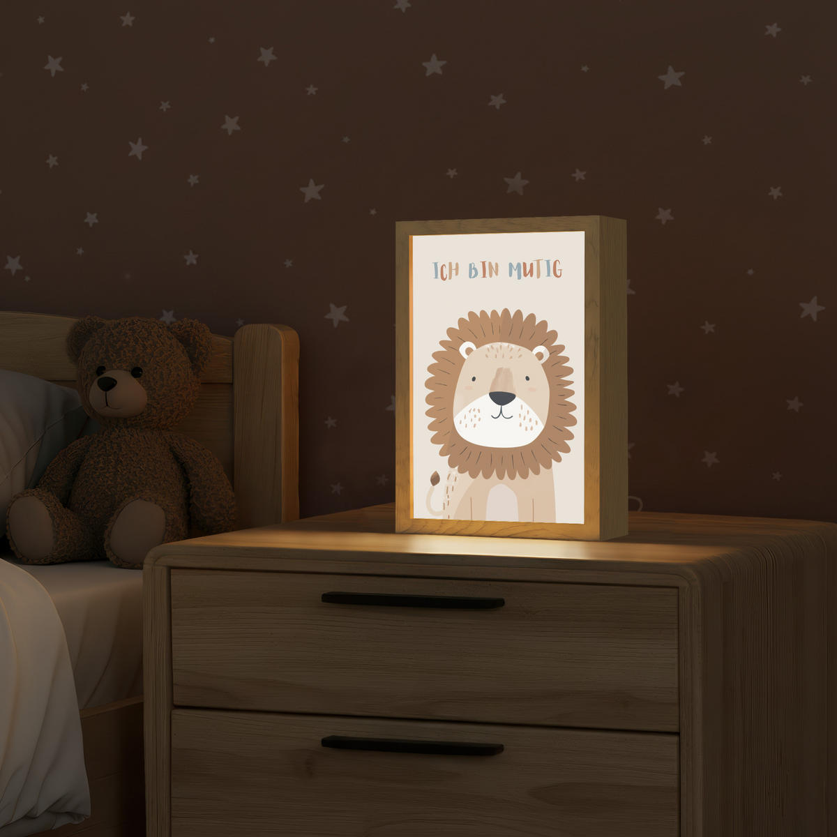 NACHTTISCHLAMPE Löwe - Beige - Tier - Mutig - Zitat 20x30 cm - Beige, Holzwerkstoff (8/20/30cm)