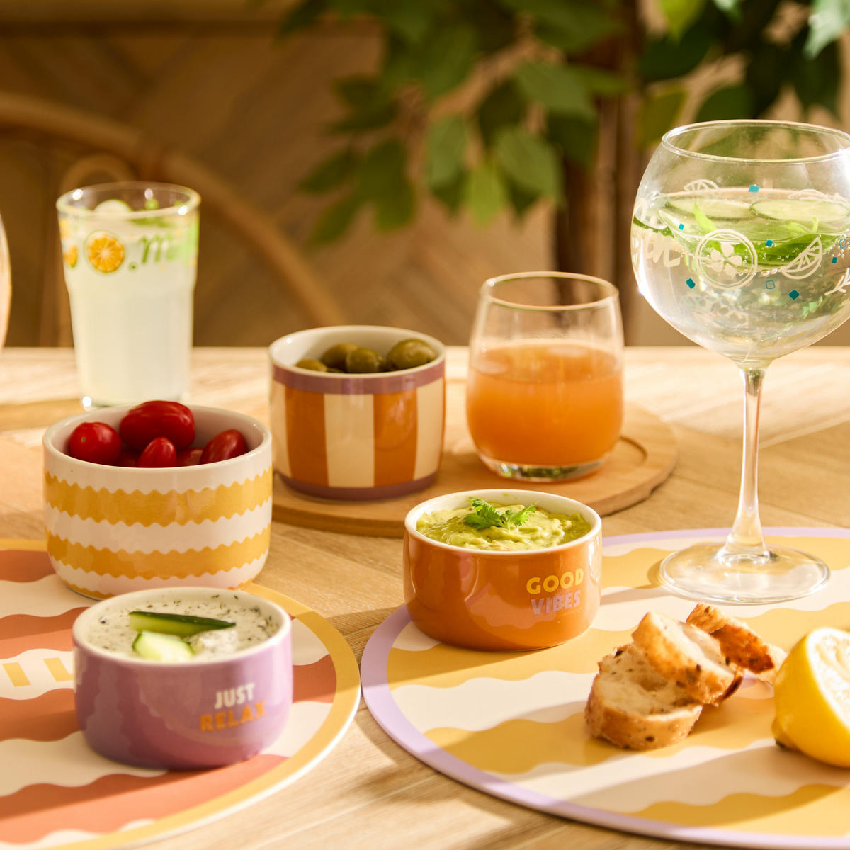 SNACK-SET 5 Teile Pool Mehrfarben 25,5/25,5/7,6 cm - Multicolor, Keramik (25.5/7.6/25.5cm) - Atmosphera Createur d´interieur