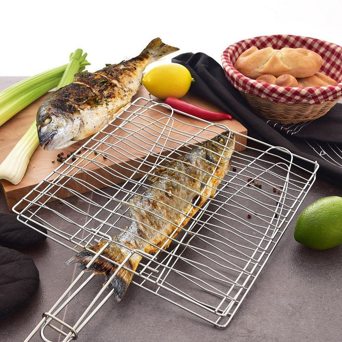 FISCHGRILLROST doppelseitig Holzgriff 55,5 cm Silberfarben - Silberfarben, Metall (28/4/55.5cm) - Orion 