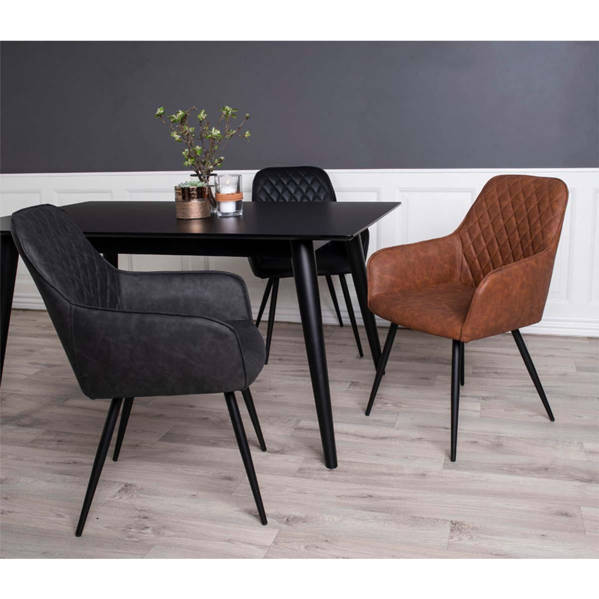 ARMLEHNSTUHL 2er-Set Kunstleder mit schwarz lackierten Metallbeinen - Braun, Holzwerkstoff (57/87/65cm) - ebuy24