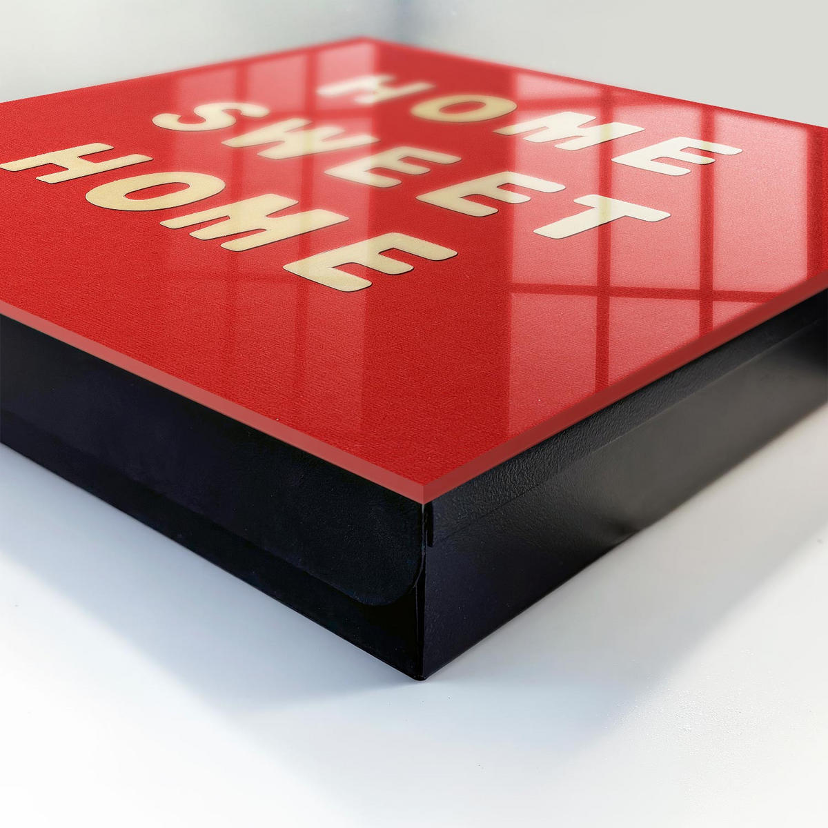 SCHLÜSSELBOX Schwarz 30x30 cm- Türöffnung nach rechts - Die Inschrift „Zuhause ist es am schönsten“ - Rot, Metall (30/30/5cm) - TULUP