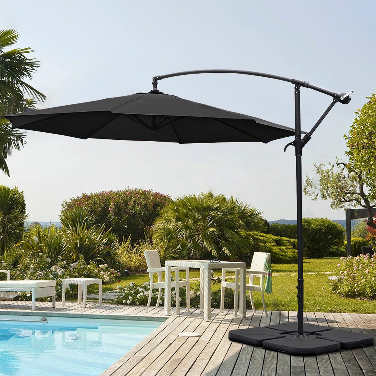 AMPELSCHIRM aus Polyester Metall in Schwarz und befüllbarer Kunststoff-Sockel mit dem Rollen UV-Schutz wetterfest drehbar 360° neigbar 60° 3 x 2.6m - Schwarz, Metall (260/50cm) - Livingandhome