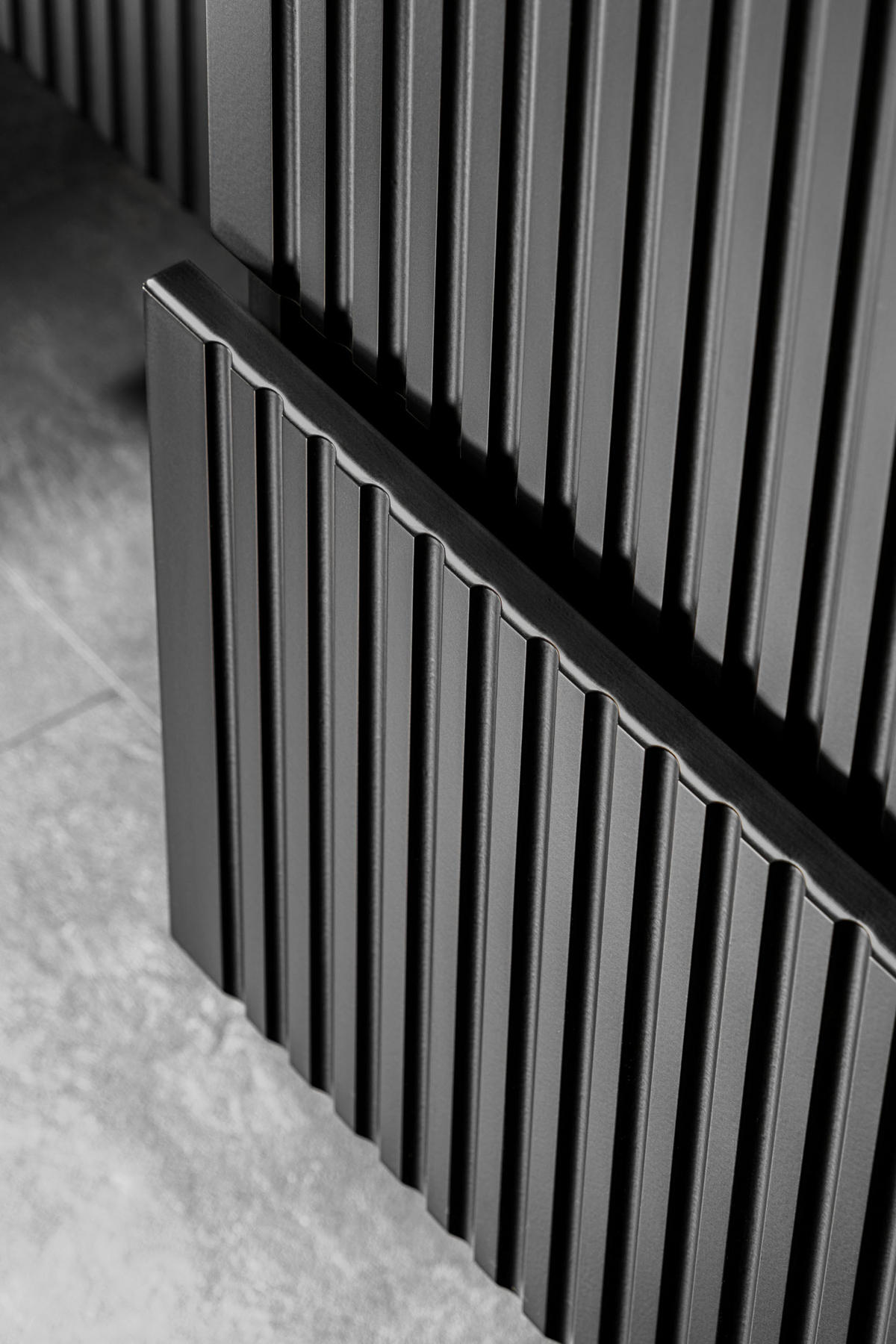 WASCHTISCHKOMBI Niva hängend geriffelt in Schwarz Matt 61/59/46 cm - Multicolor/Schwarz, Holzwerkstoff/Kunststoff (61/58.5/46cm) - WFL GROUP