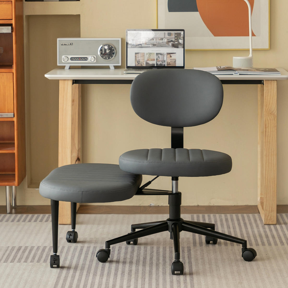 DREHSTUHL DE-41030 mit integrierter Fußstütze 360° drehbar Grau - Grau, Metall (69/92/40cm) - ComfortXL