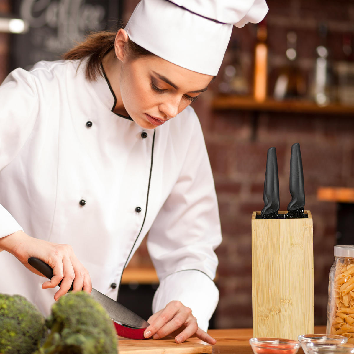 MESSERBLOCK - Hellbraun, Holz/Kunststoff (12/24/12cm) - Relaxdays