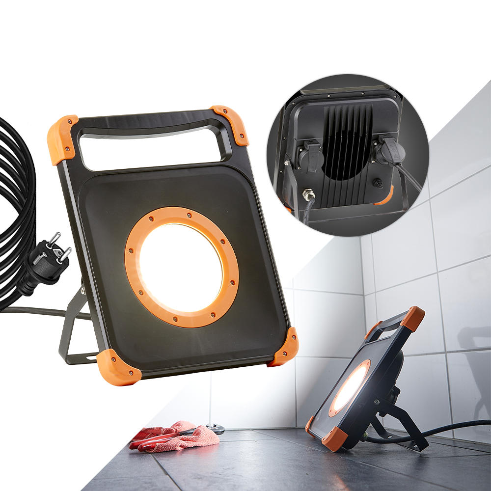 LED-BAUSTRAHLER - 50W mit stabilem Standgestell und 2 Steckdosen für handwerkliche Tätigkeiten, 5m Kabel, 2er-Set - Weiß, Metall (7.5/25.8/32.5cm) - Northpoint