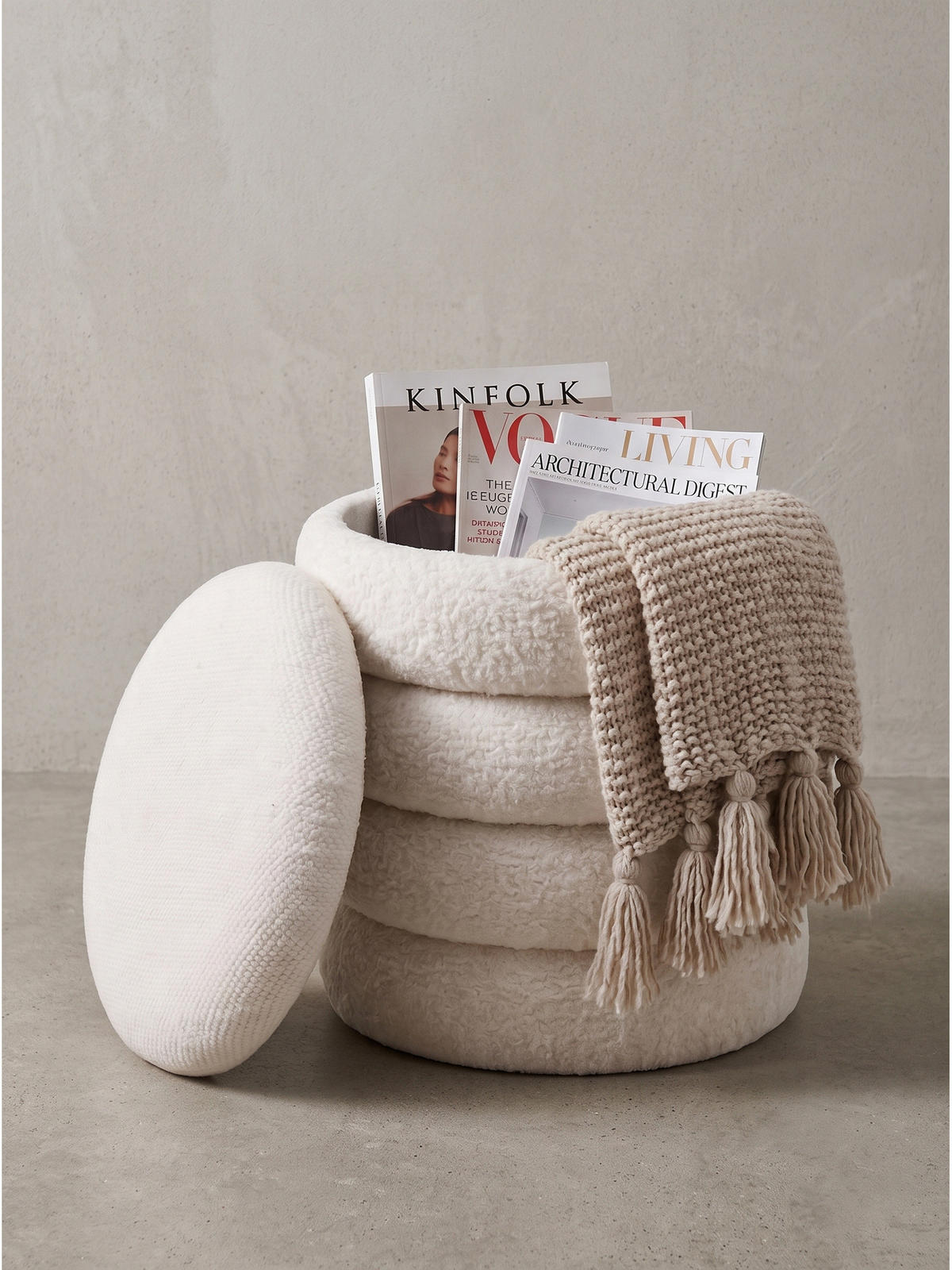 SITZHOCKER RHONE, Teddystoff, mit Textilbezug, Creme, Ø 40 x 45 cm - Beige/Creme, Textil (40/45/40cm) - KADIMA DESIGN