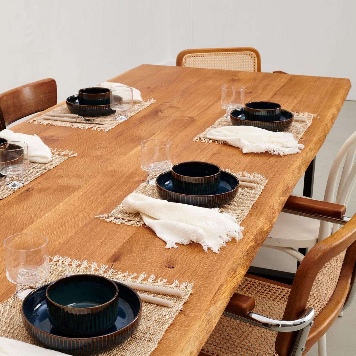 ESSTISCH 220 x 100 cm ULYSSE – 10 Personen / Massive Eiche, geölt - Schwarz/Naturfarben, Holz/Metall (220/100/75cm) - Weber Industries