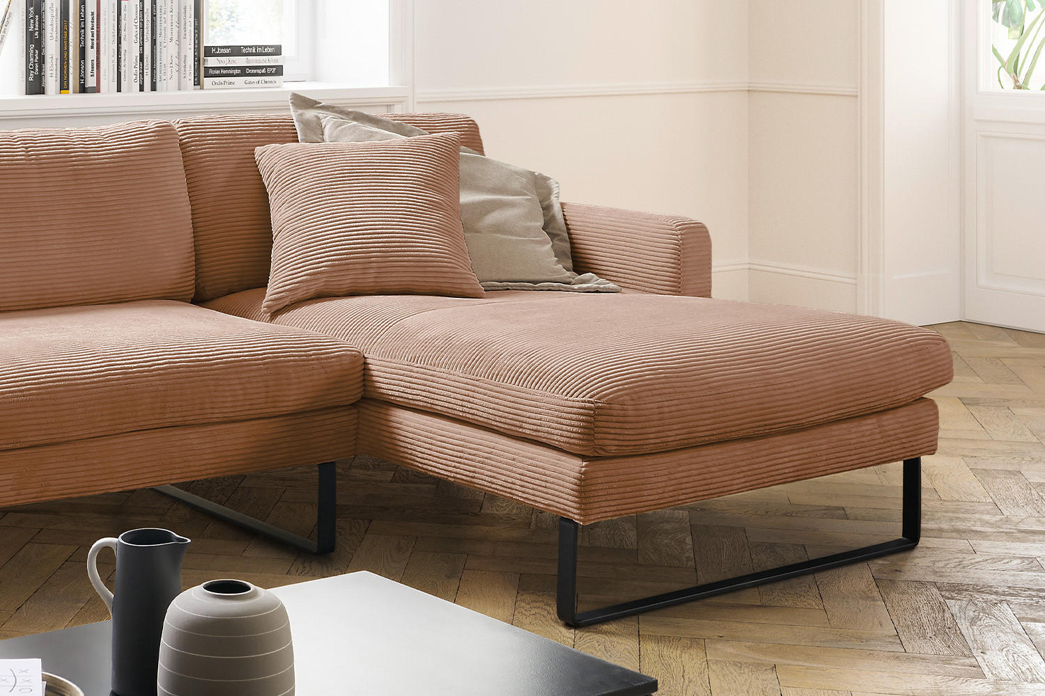 ECKSOFA RICARDA Braun Cord - Dunkelbraun/Schwarz, Textil/Metall (298/154cm) - KAWOLA