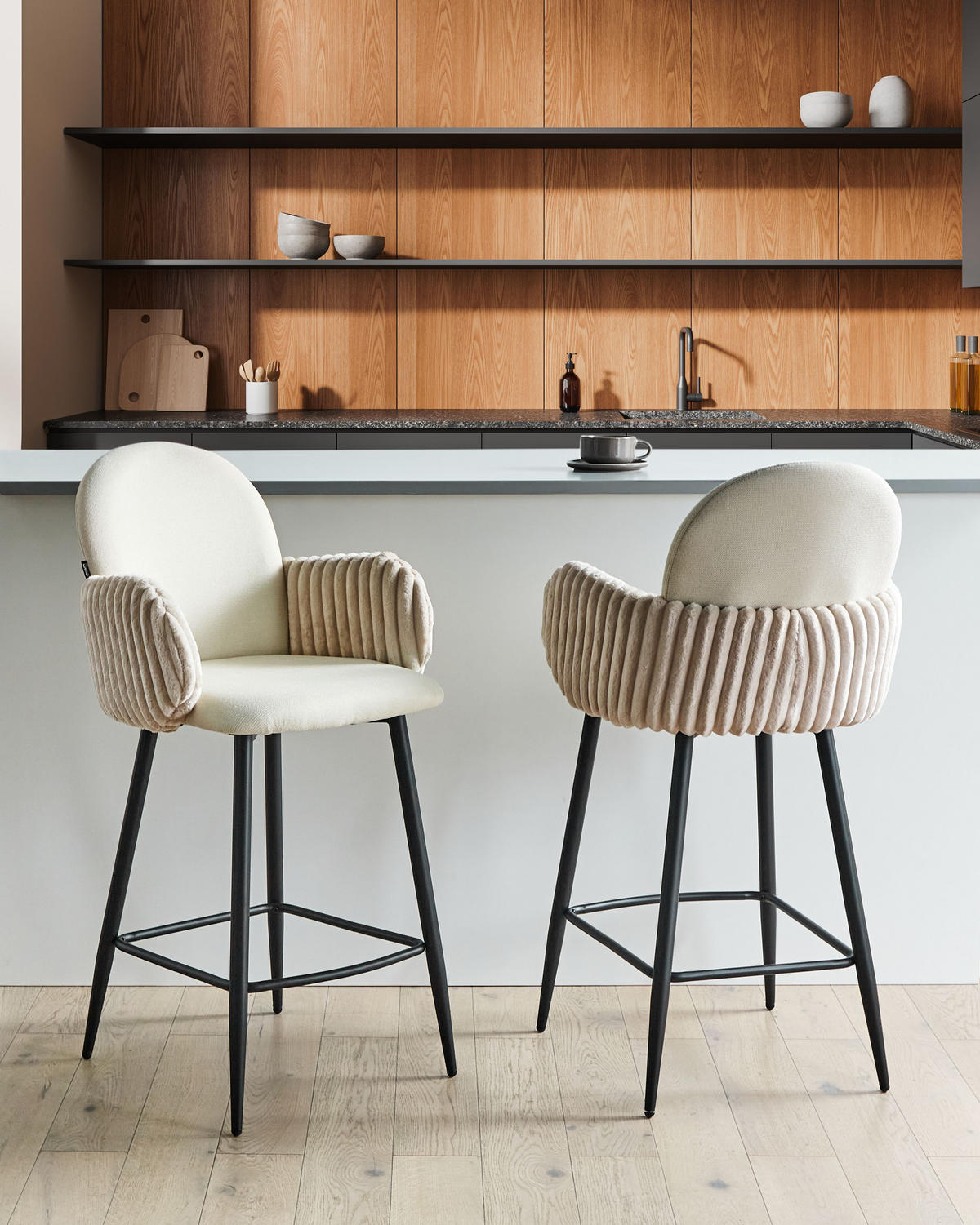 BARSTÜHLEN 2er-Set Hellbeige Amity - Beige/Schwarz, Textil (50/100/54cm) - Beliani