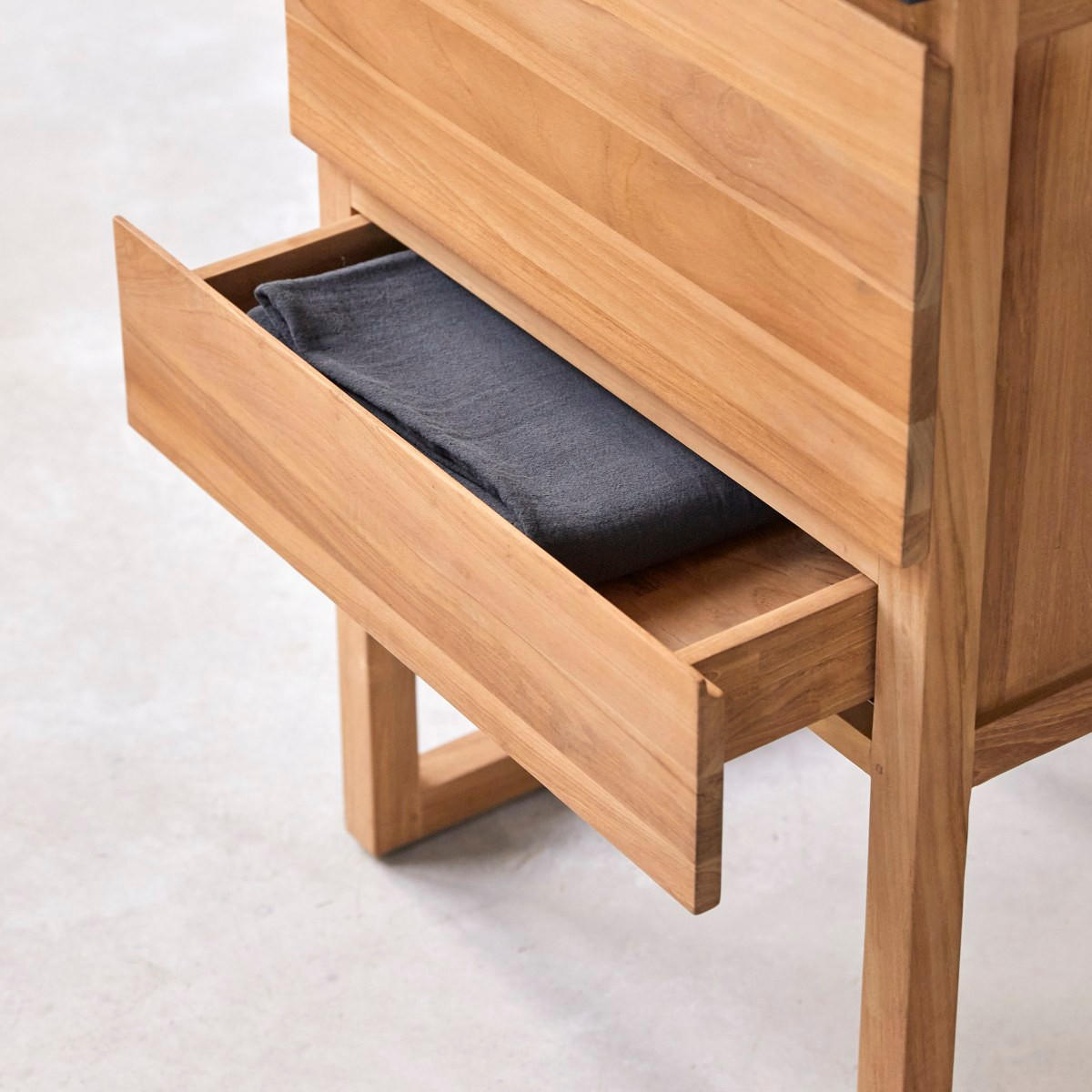 BADEZIMMERMÖBEL Edgar Natur aus Teak - Naturfarben, Holz (60/88/45cm) - Tikamoon