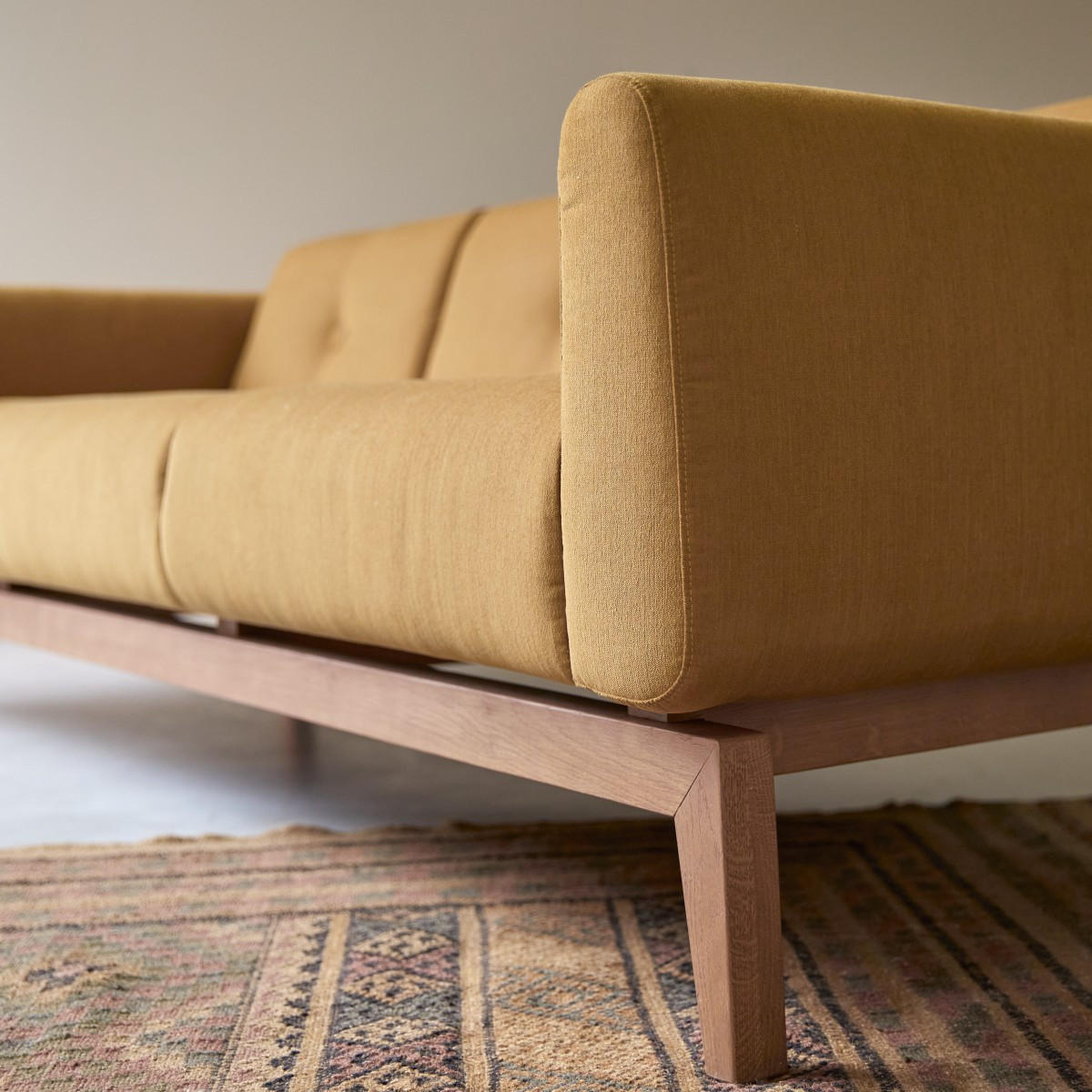 SOFA Bjorn Senfgelb aus Stoff - Dunkelgelb, Textil (220/69/82cm) - Tikamoon