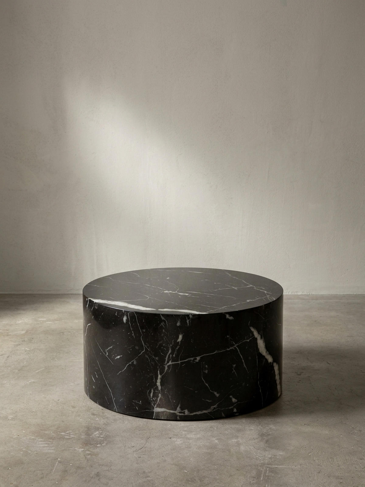 COUCHTISCH mit Hochglanz-Oberfläche, Marmor-Optik, Design rund, Schwarz 60x60x30 cm - Schwarz, Holzwerkstoff (60/60/30cm) - KADIMA DESIGN