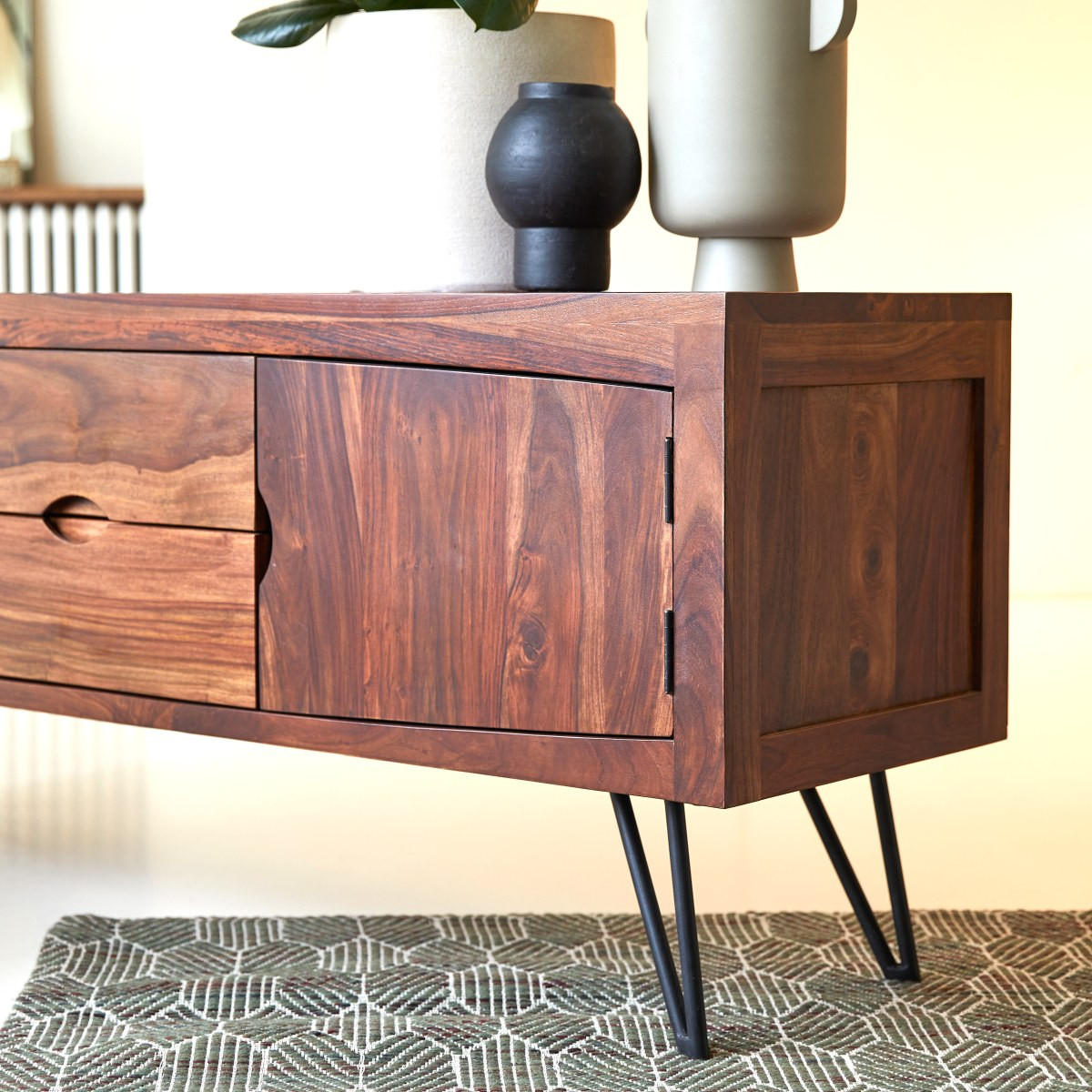 TV-SCHRANK Bonnie Dunkelbraun aus Palisander - Dunkelbraun, Holz (150/62/45cm) - Tikamoon