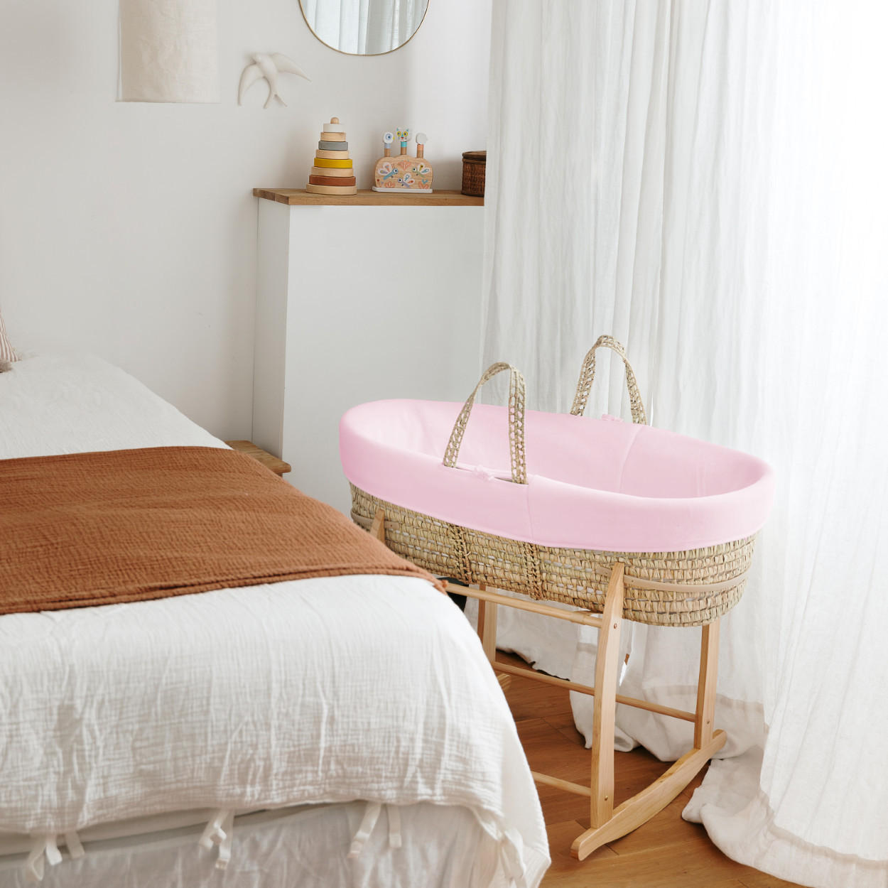 BABYTRAGEKORB mit Holzgestell rosa - Hellrosa, Naturmaterialien (29/78cm) - Premiers Moments