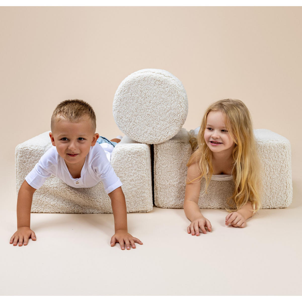 SCHAUMSTOFF-BAUSTEINE für Kinder, Shape, Bearly, Grau - Greige, Textil (45/30/169cm) - MeowBaby