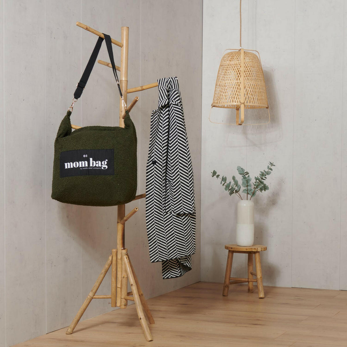 MOM Bag Teddy Bouclé Olive - Olivgrün, Textil (60/10/45cm) - nordic coast company