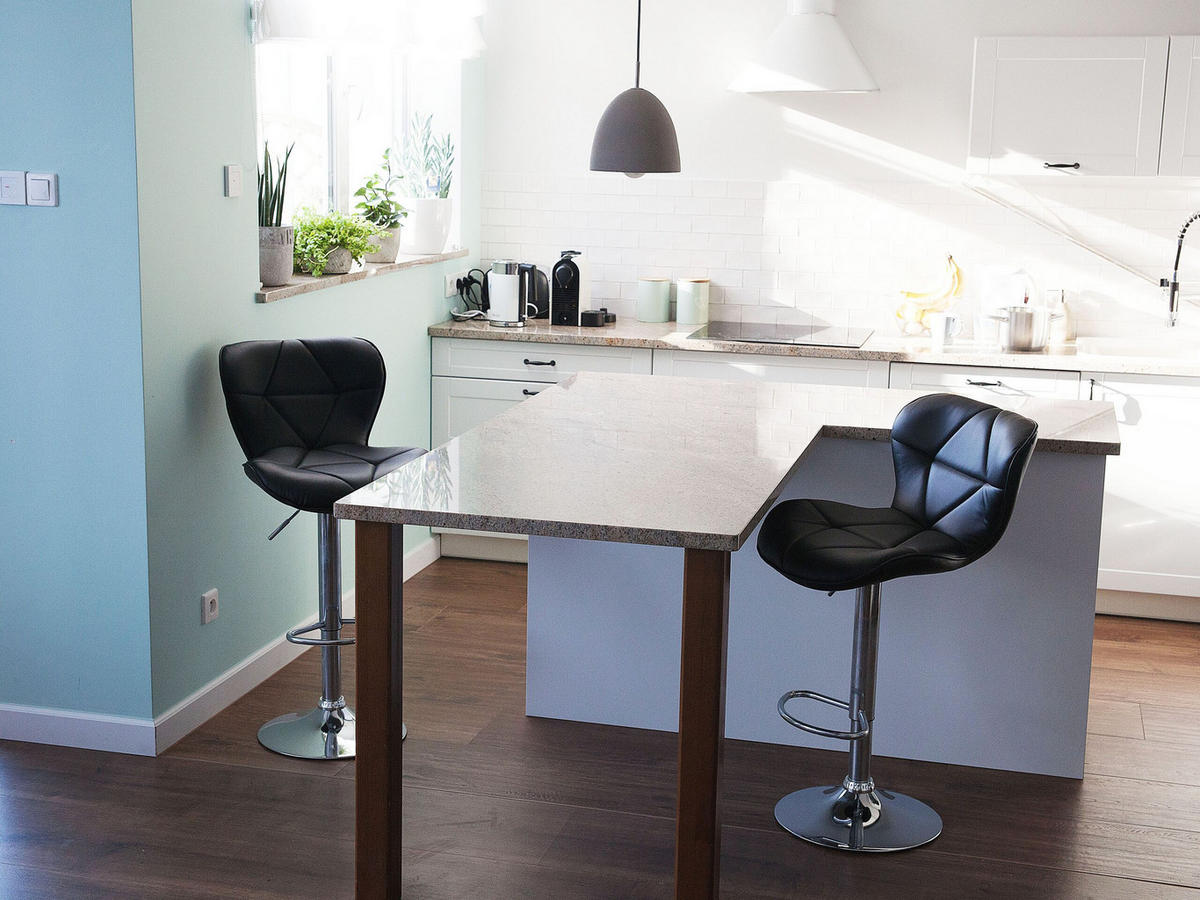 BARHOCKER 2er-Set Kunstleder Schwarz Valetta - Schwarz, Textil/Metall (39/109/48cm) - Beliani