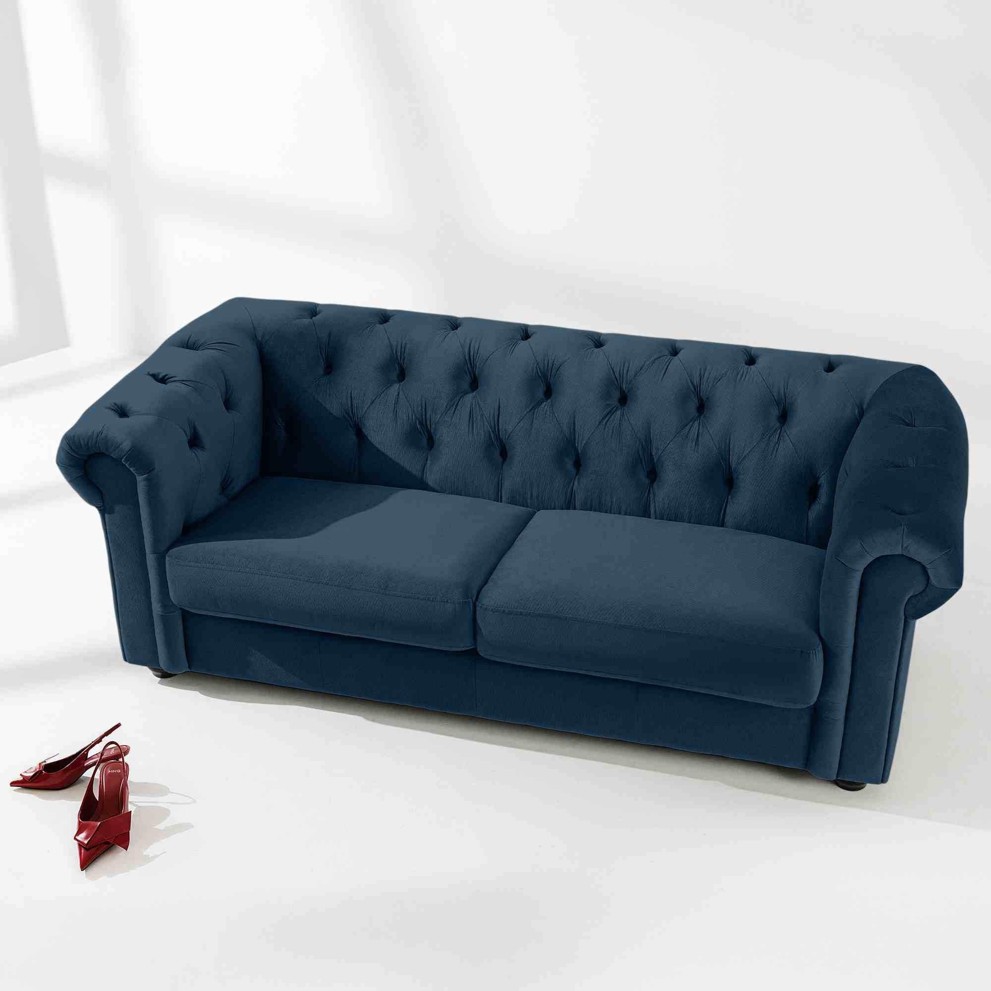 3-SITZER-SOFA GRAVO Chesterfield, Velours - Wengefarben/Dunkelblau, Leder/Holz (202/72/95cm) - KONSIMO®