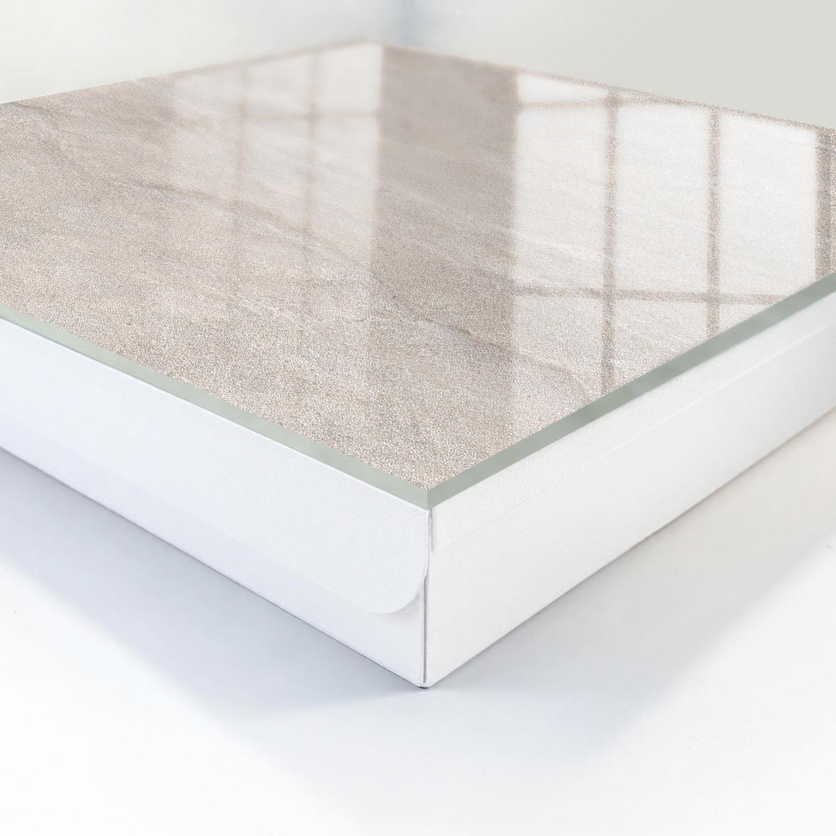 SCHLÜSSELBOX Weiß 30x30 cm – Türöffnung nach rechts - Natürliche Textur - Beige, Metall (30/30/5cm) - TULUP
