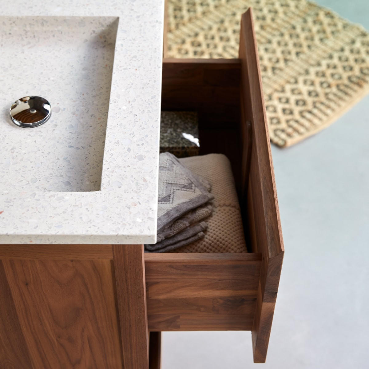 BADEZIMMERMÖBEL Edgar Beige aus Walnuss - Beige, Holz (120/90/46cm) - Tikamoon