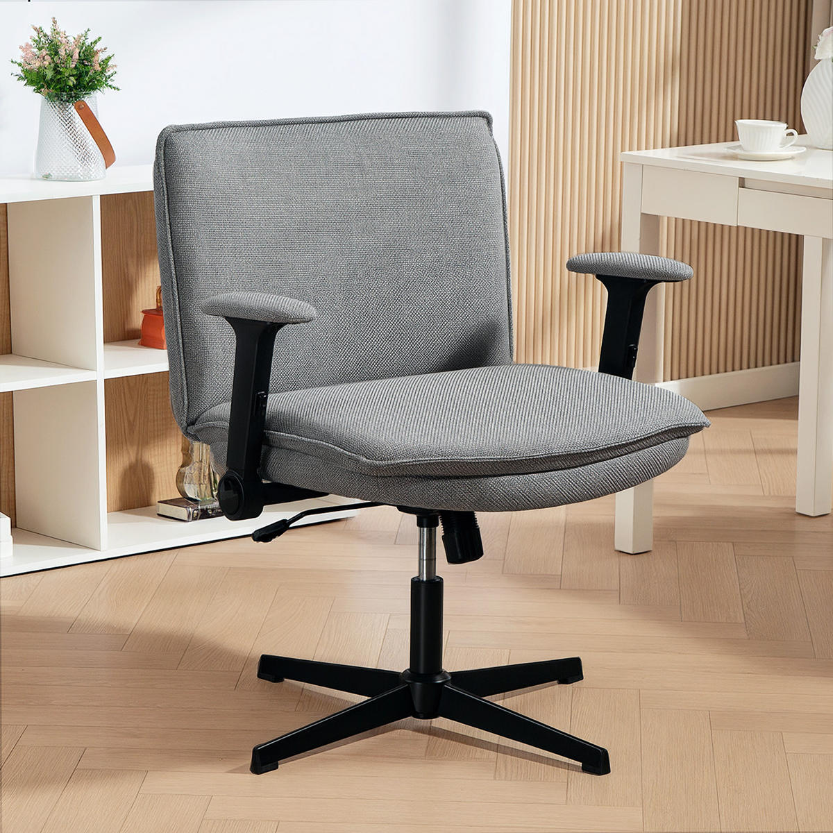 BÜROSTUHL mit hochklappbaren Armlehnen, breiter Schreibtischstuhl in Leinenoptik, höhenverstellbar, Stahlbasis, Grau - Grau, Textil (70/97/76cm)