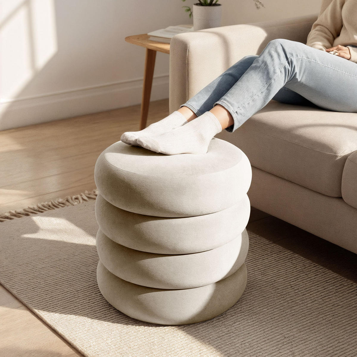 PRESVUČENI POUF s pohranom, krem - krem, tekstil (42/45/42cm) - RAUMHIRSCH FURNITURE