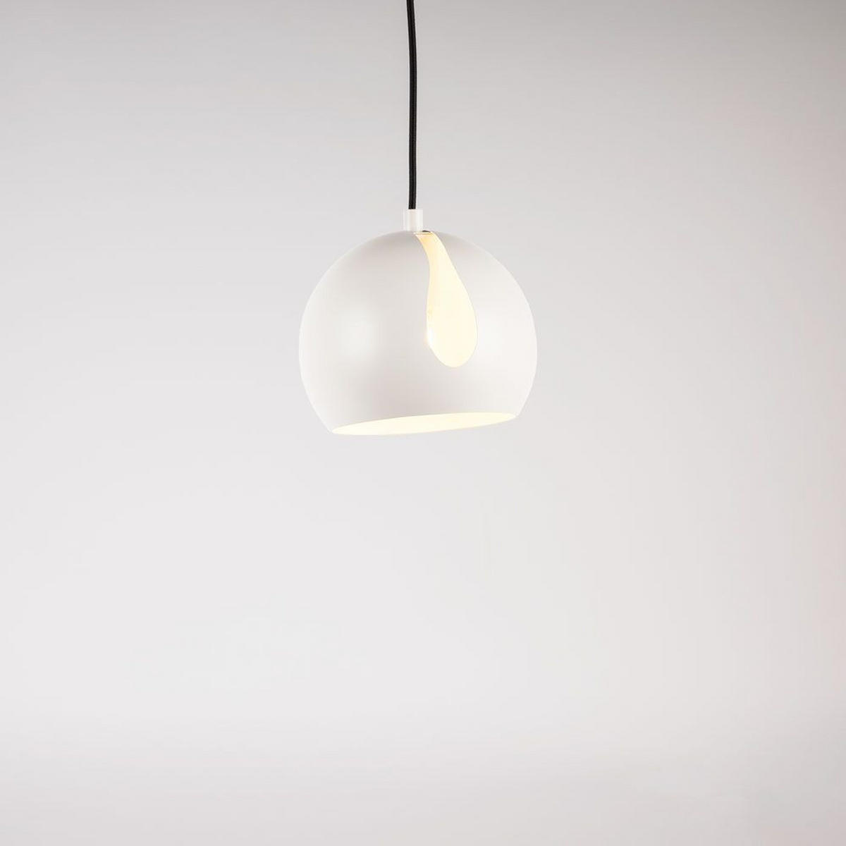 GALERIELEUCHTE Ball 5m Abhängung Weiß/Weiß Ø 20cm - Weiß, Metall (20/20/13cm) - s.luce