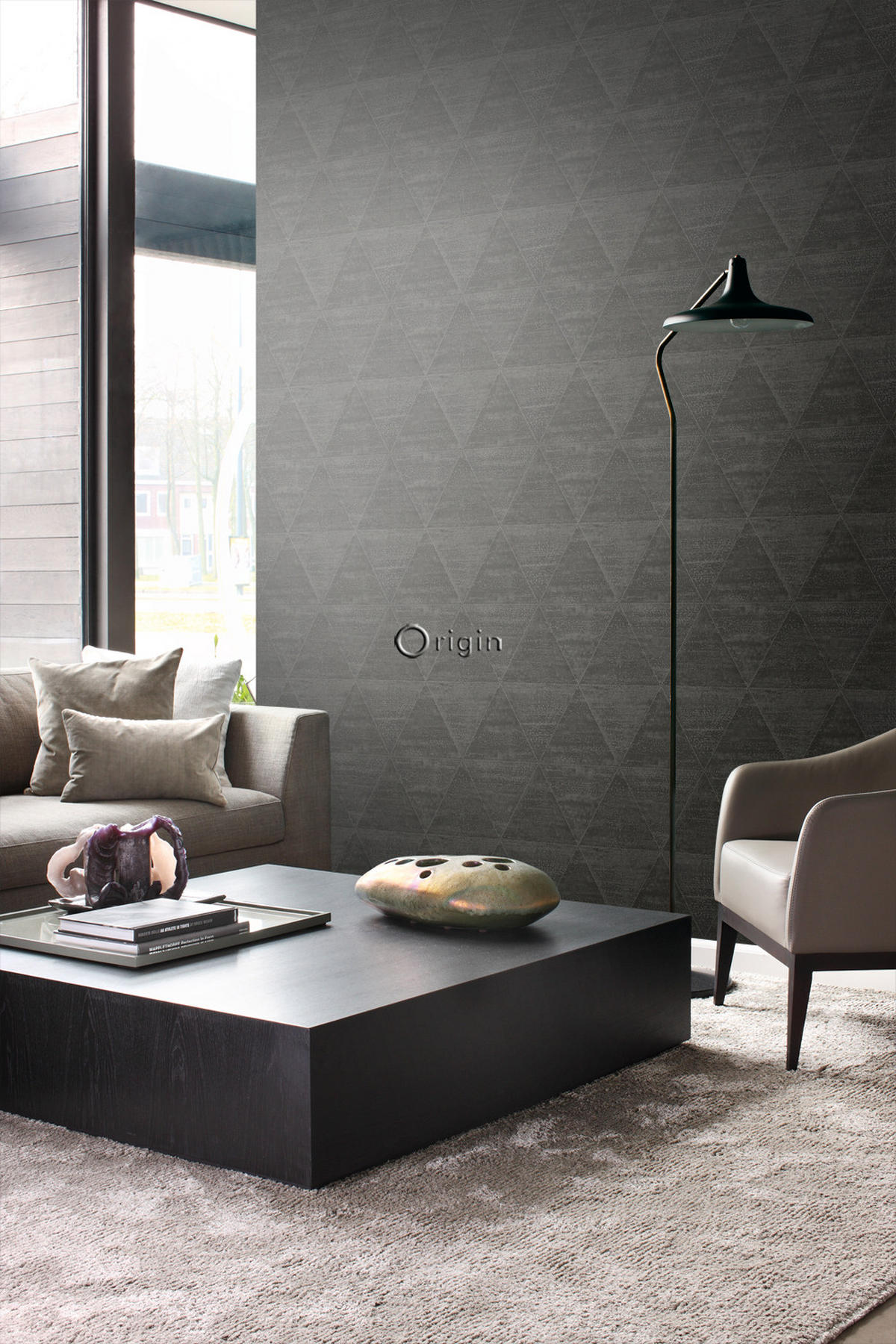 TAPETE verwitterte Metalldreiecke 53 cm x 10.05 m - Schwarz, Papier (53/1000cm) - Origin Wallcoverings
