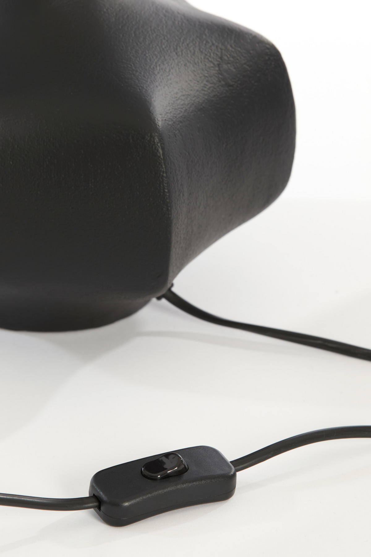 LAMPENFUSS Barril Schwarz Ø19/25 cm - Schwarz, Metall (19/19/25cm) - Light & Living