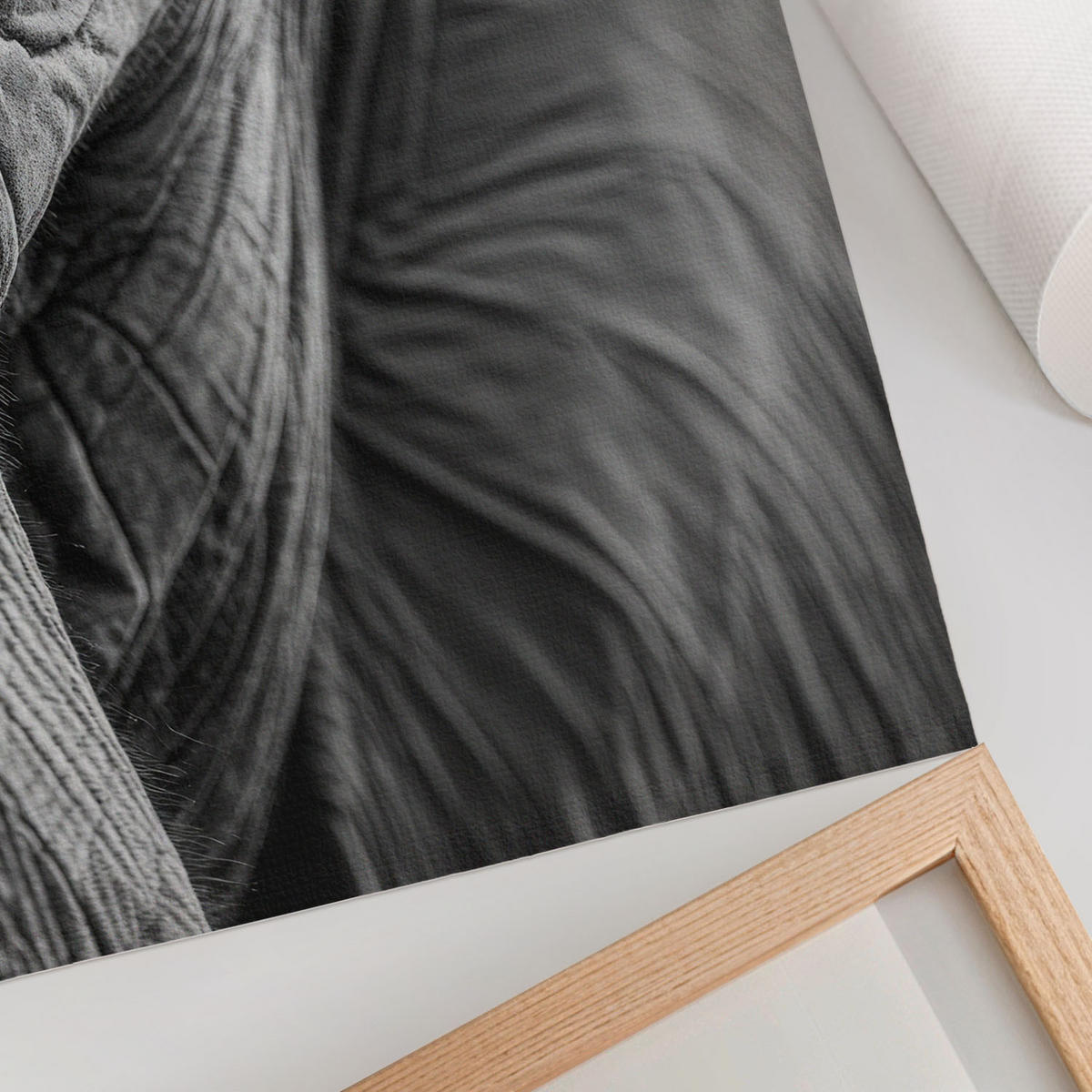 POSTER - 29x42 cm - Visual Echo - Elefantenblick - Schwarz, Textil (29/42/0.1cm) - TULUP